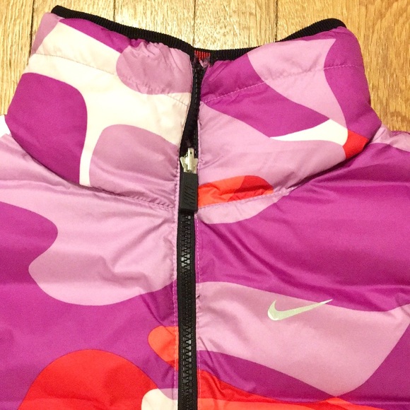Nike Puffer Vest reversible EUC L camo polka dots - Picture 3 of 8